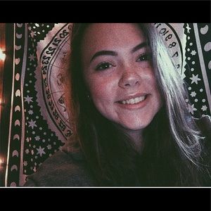 Meet your Posher, Maggie